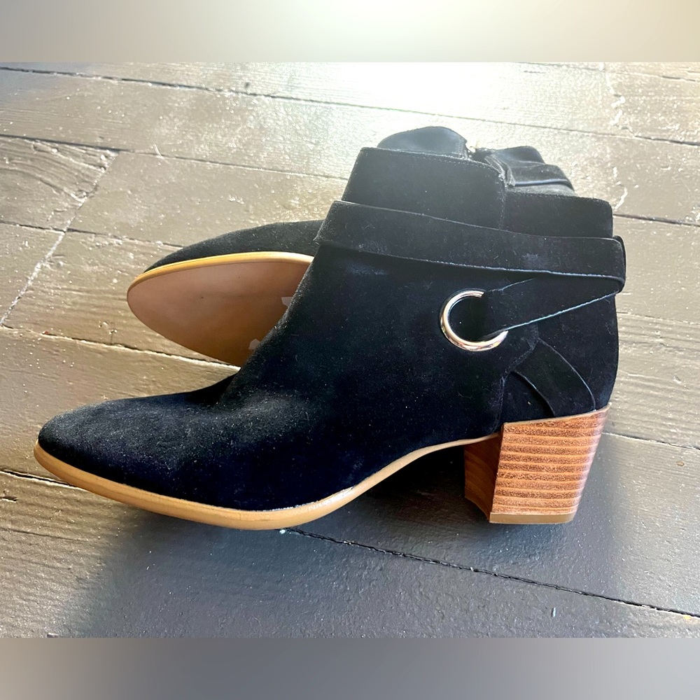 Rebecca Minkoff black suede ankle boots size 8M
